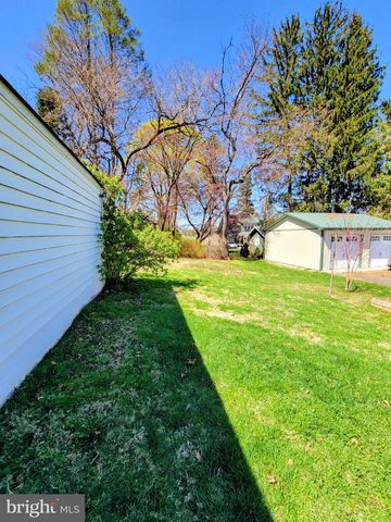 436 PENN AVE, Glenside, PA 19038