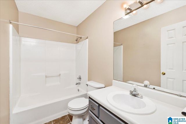 6809 CRYSTAL HILL WAY, Birmingham, AL 35212