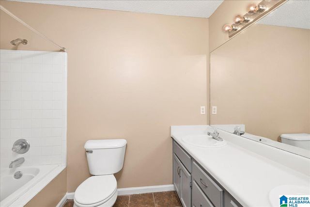 6809 CRYSTAL HILL WAY, Birmingham, AL 35212