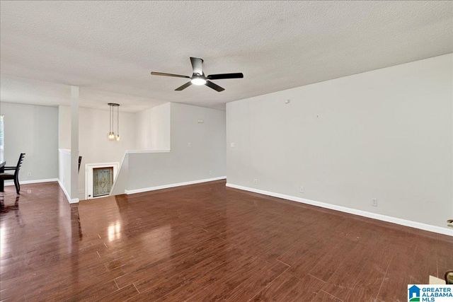 6809 CRYSTAL HILL WAY, Birmingham, AL 35212