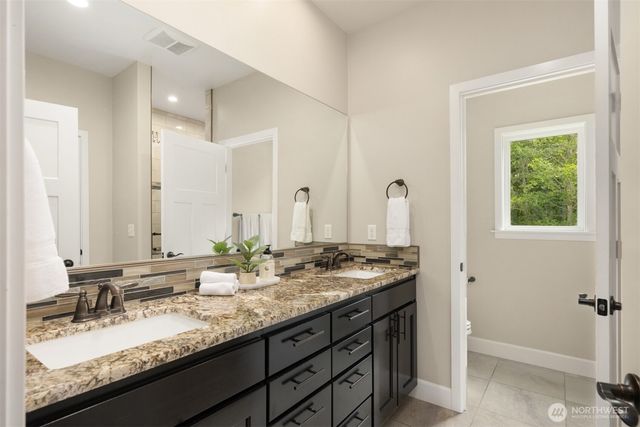 39170 NE No Name Place, Hansville, WA 98340