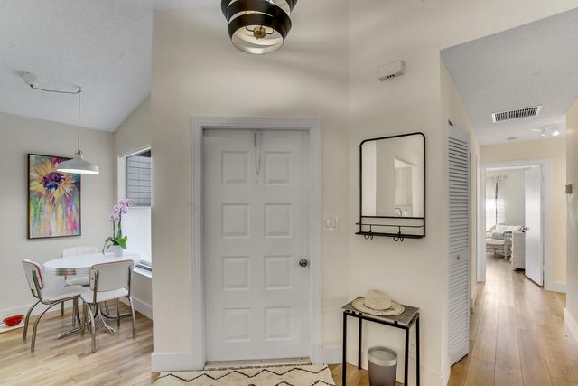 2492 Bedford Mews Drive, Wellington, FL 33414