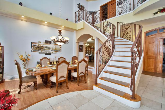 861 COUNTRY CLUB Road, El Paso, TX 79932