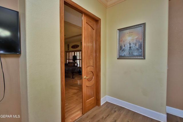 861 COUNTRY CLUB Road, El Paso, TX 79932