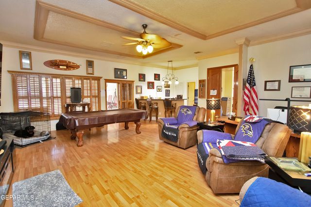 861 COUNTRY CLUB Road, El Paso, TX 79932