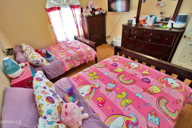 861 COUNTRY CLUB Road, El Paso, TX 79932
