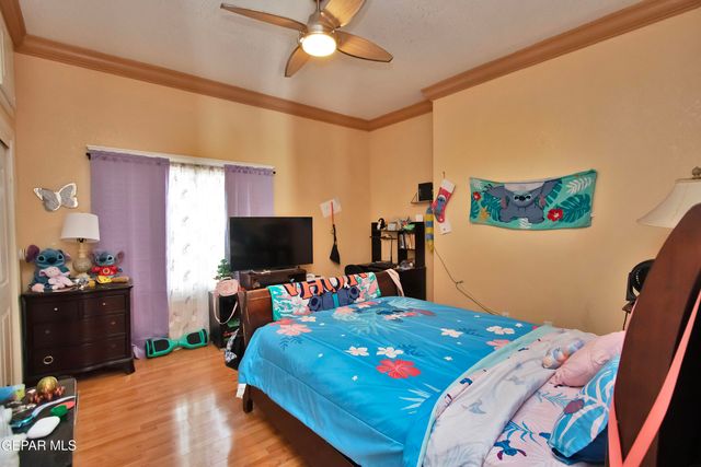 861 COUNTRY CLUB Road, El Paso, TX 79932