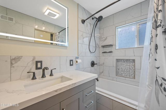 248 Cathy Drive, Newbury Park, CA 91320