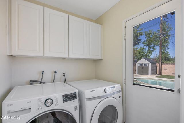 248 Cathy Drive, Newbury Park, CA 91320