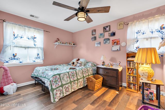 82 Scott Drive, Bayville, NJ 08721