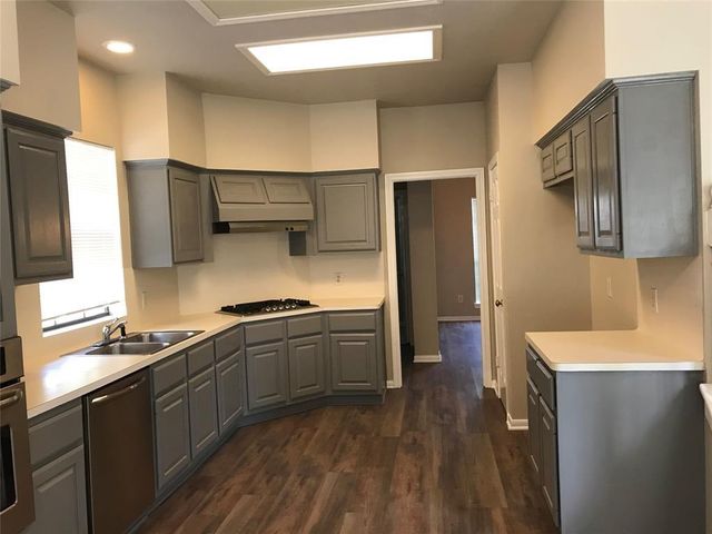 835 Prairie Brook Court, Houston, TX 77062