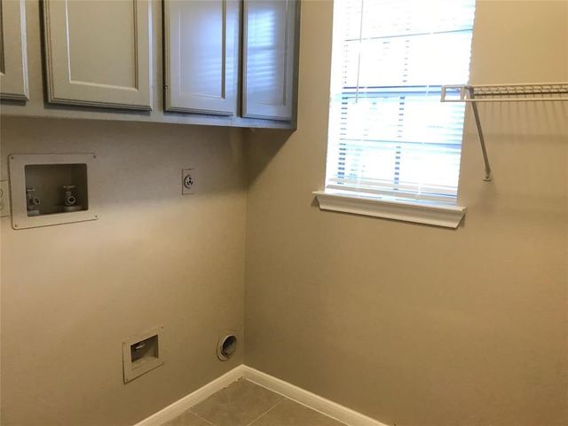 835 Prairie Brook Court, Houston, TX 77062