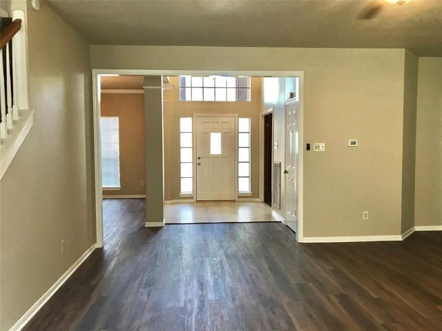 835 Prairie Brook Court, Houston, TX 77062