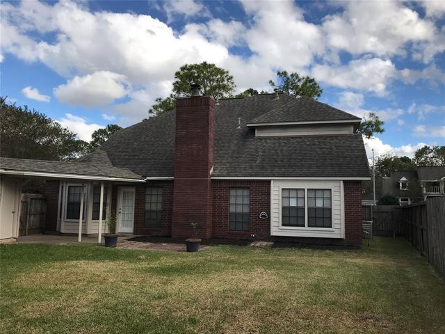 835 Prairie Brook Court, Houston, TX 77062