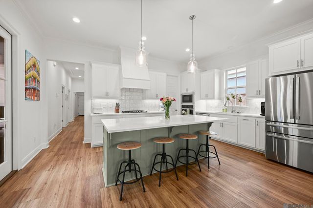 387 Bellecrest Ave, Gonzales, LA 70737