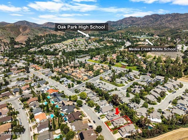 6421 Smoke Tree Avenue, Oak Park, CA 91377