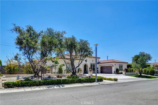 18390 Garner, Yorba Linda, CA 92886