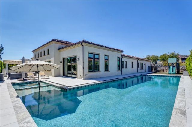 18390 Garner, Yorba Linda, CA 92886