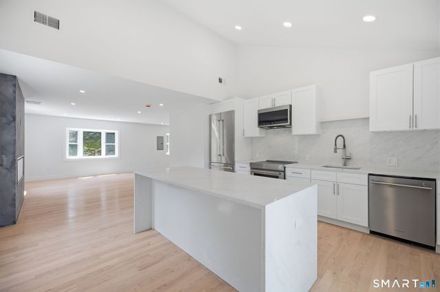 5 Tod Road, Norwalk, CT 06851