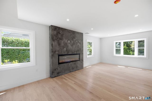 5 Tod Road, Norwalk, CT 06851