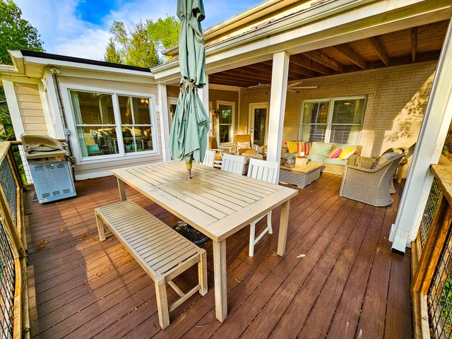 128 Holly Tree Dr, Estill Springs, TN 37330
