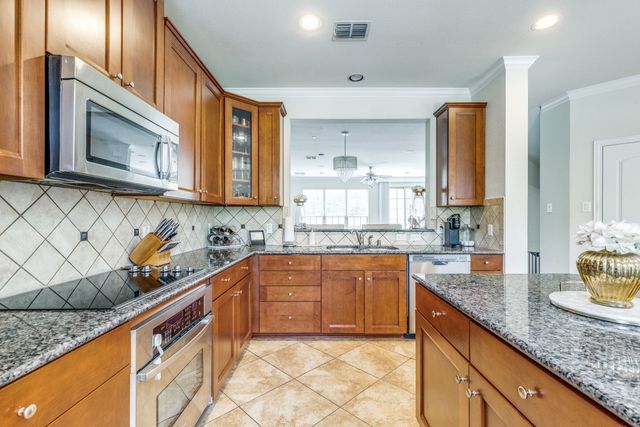 3932 Asbury Lane, Addison, TX 75001