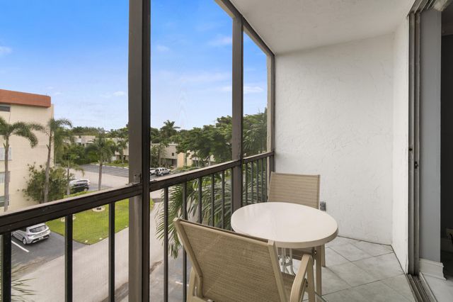 5300 NE 24TH Terrace 422C, Fort Lauderdale, FL 33308