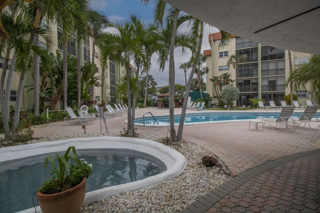 5300 NE 24TH Terrace 422C, Fort Lauderdale, FL 33308