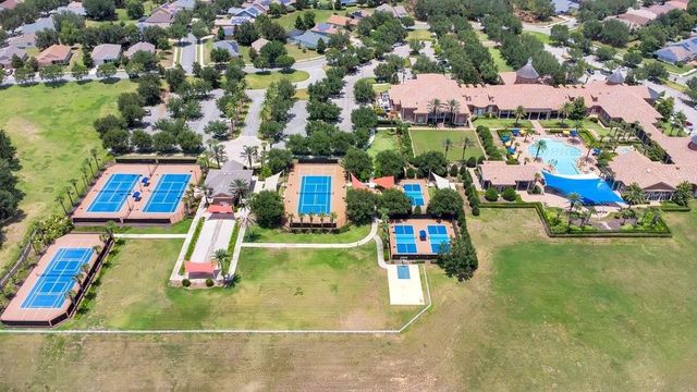 397 SILVER MAPLE ROAD, Groveland, FL 34736