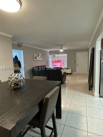 12860 SW 43rd Dr 244-B, Miami, FL 33175
