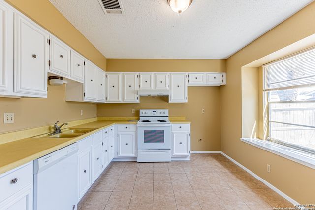 4414 Valleybrook, San Antonio, TX 78238