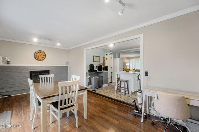 354 Shrewsbury Road, Holland, OH 43528