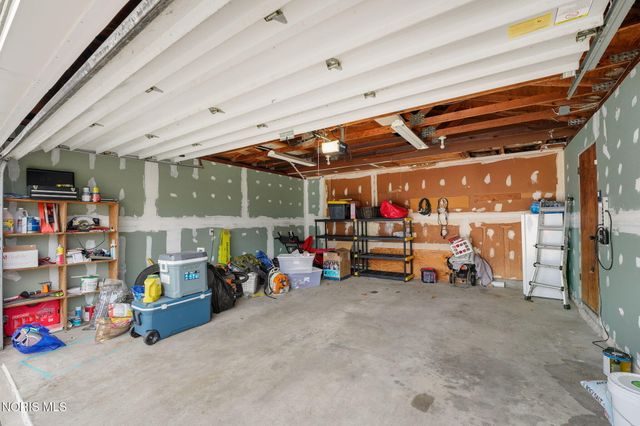354 Shrewsbury Road, Holland, OH 43528