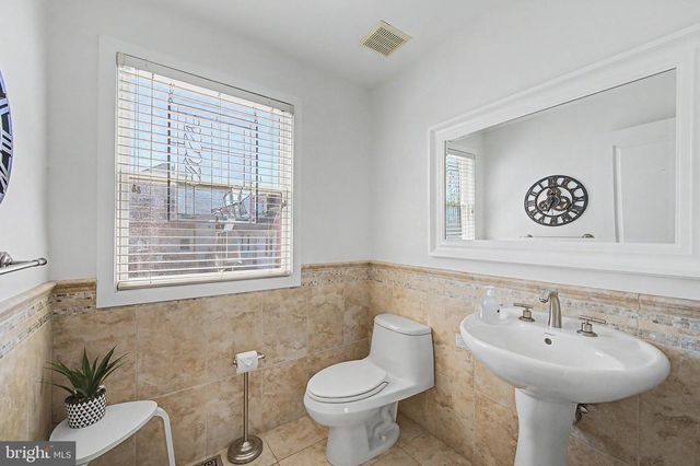 113 N ANNAPOLIS AVE, Atlantic City, NJ 08401