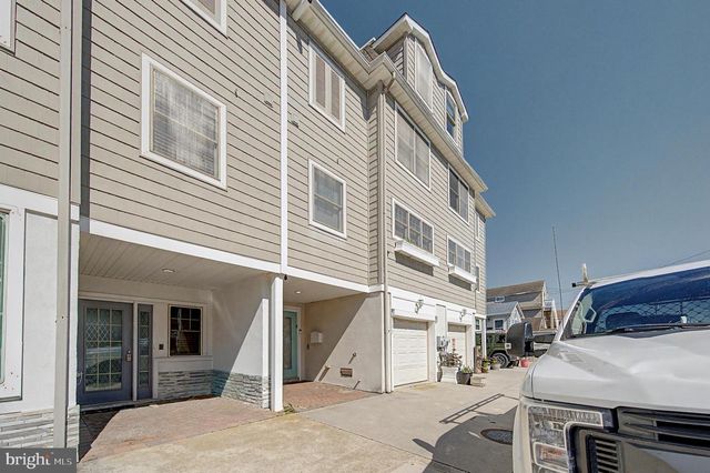 113 N ANNAPOLIS AVE, Atlantic City, NJ 08401