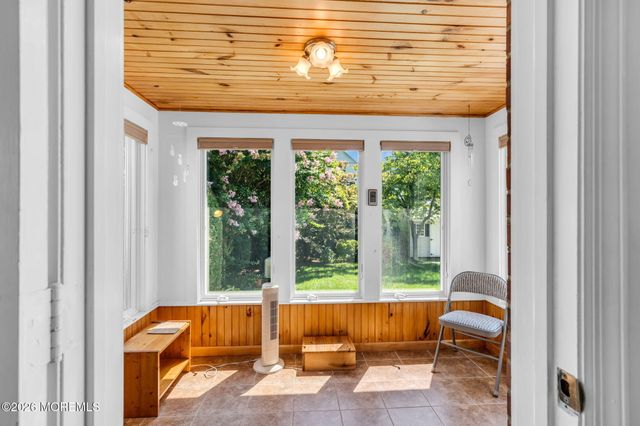 720 Crescent Place, Sea Girt, NJ 08750