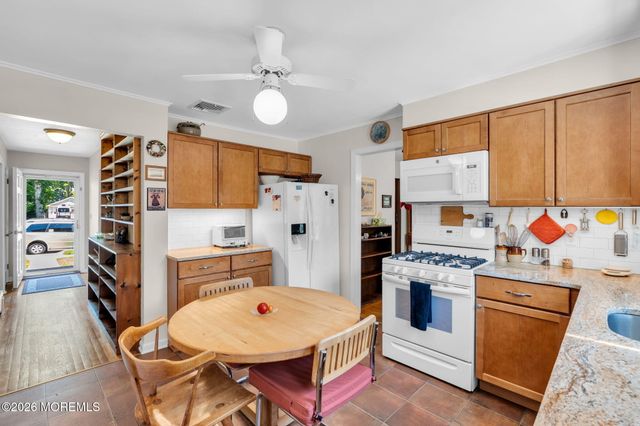 720 Crescent Place, Sea Girt, NJ 08750