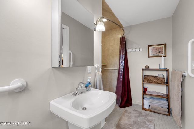 720 Crescent Place, Sea Girt, NJ 08750