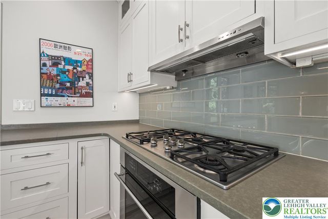4807 Leeds Court, Upper Saucon Twp, PA 18034