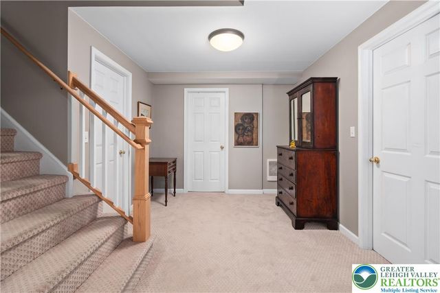 4807 Leeds Court, Upper Saucon Twp, PA 18034