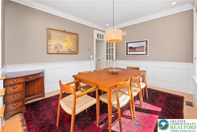 4807 Leeds Court, Upper Saucon Twp, PA 18034