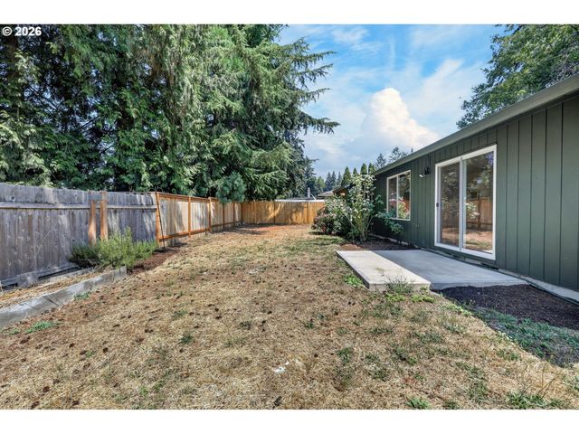 2847 Se LONNY Ct, Hillsboro, OR 97123