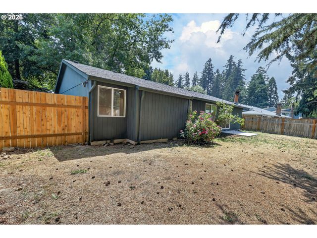 2847 Se LONNY Ct, Hillsboro, OR 97123