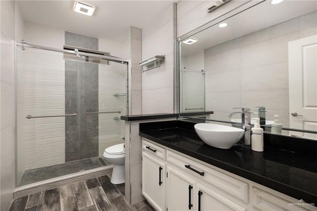 2409 Kerria Avenue, Mcallen, TX 78501