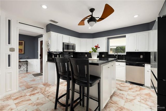 2409 Kerria Avenue, Mcallen, TX 78501