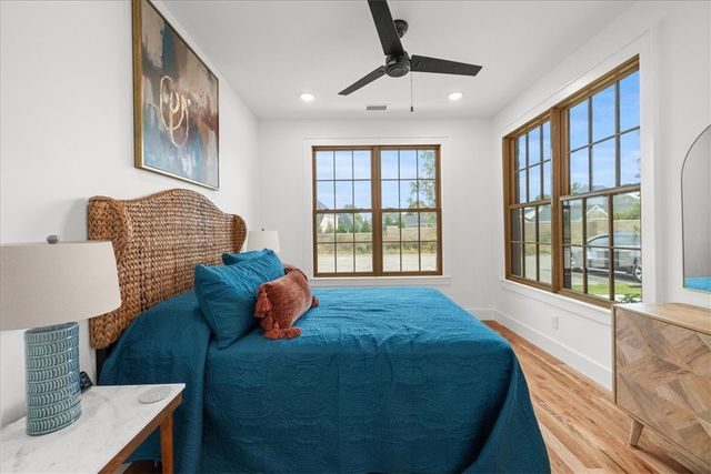 4611 47th Street, Rogers, AR 72758