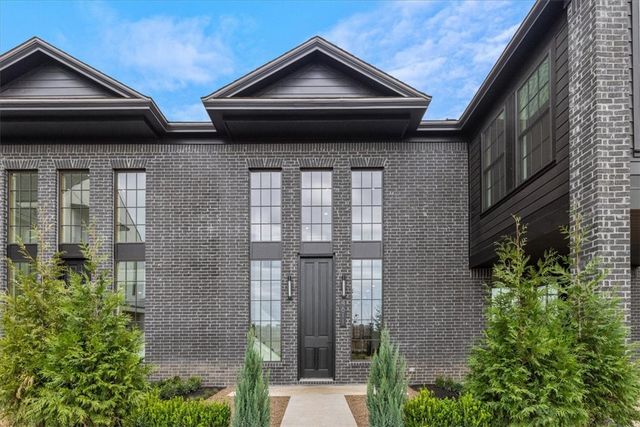 4611 47th Street, Rogers, AR 72758