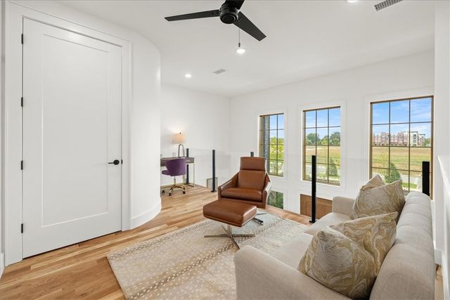 4611 47th Street, Rogers, AR 72758