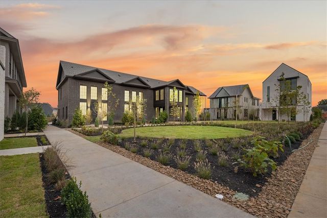 4611 47th Street, Rogers, AR 72758