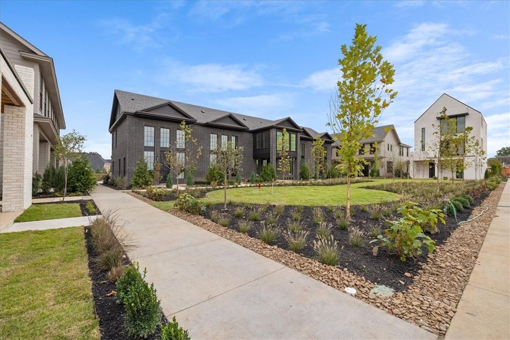 4611 47th Street, Rogers, AR 72758